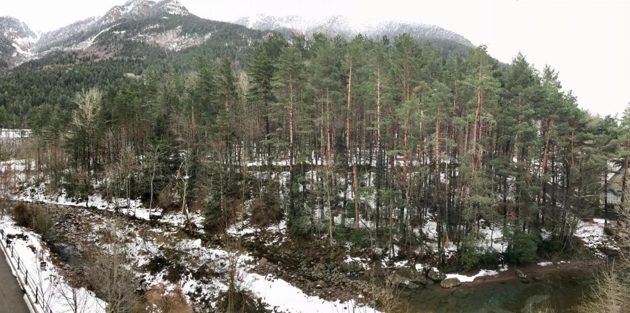 El Refugio De La Ardilla, Apartamento Canfranc-Estacion 外观 照片